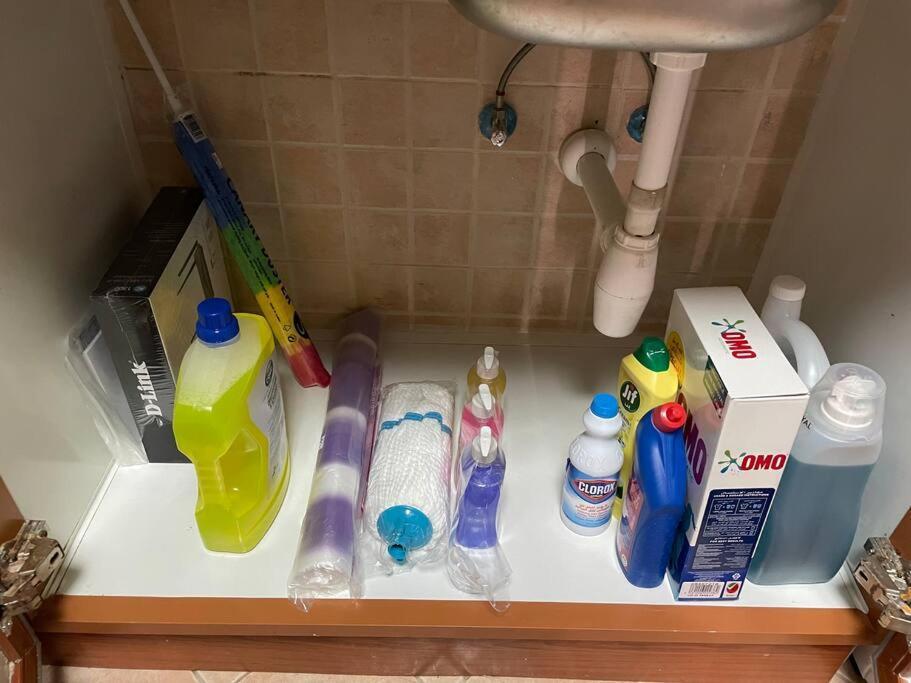 Apartamento Lovely 2-bedroom Hall Kitchen Furnished Auh Uae